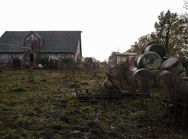 Edge of Tomorrow on set image